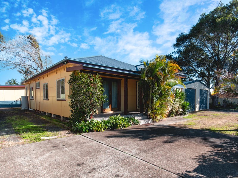 28 Wingham Road, Taree, NSW 2430