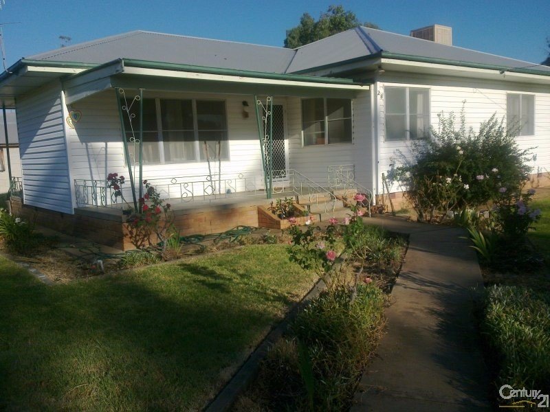 32 Coonamble Street, Gulargambone, NSW 2828