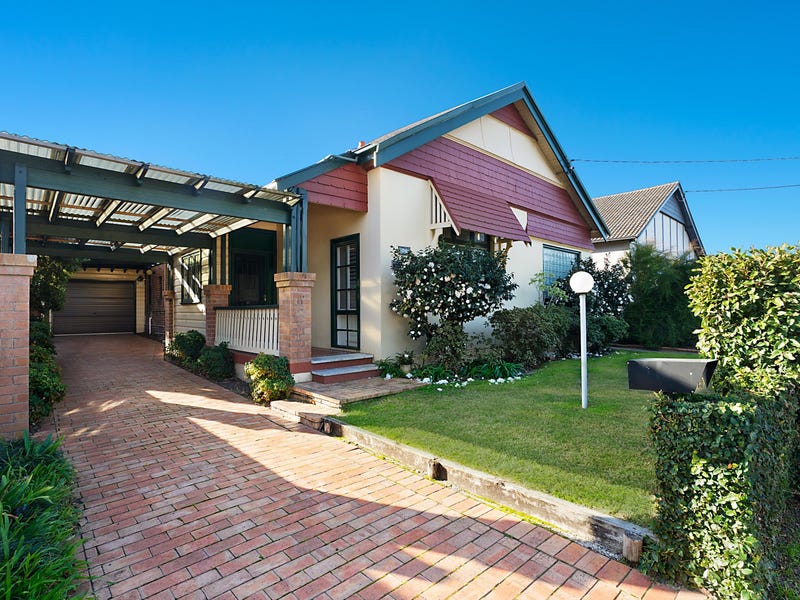 26 Everton Street, Hamilton East, NSW 2303