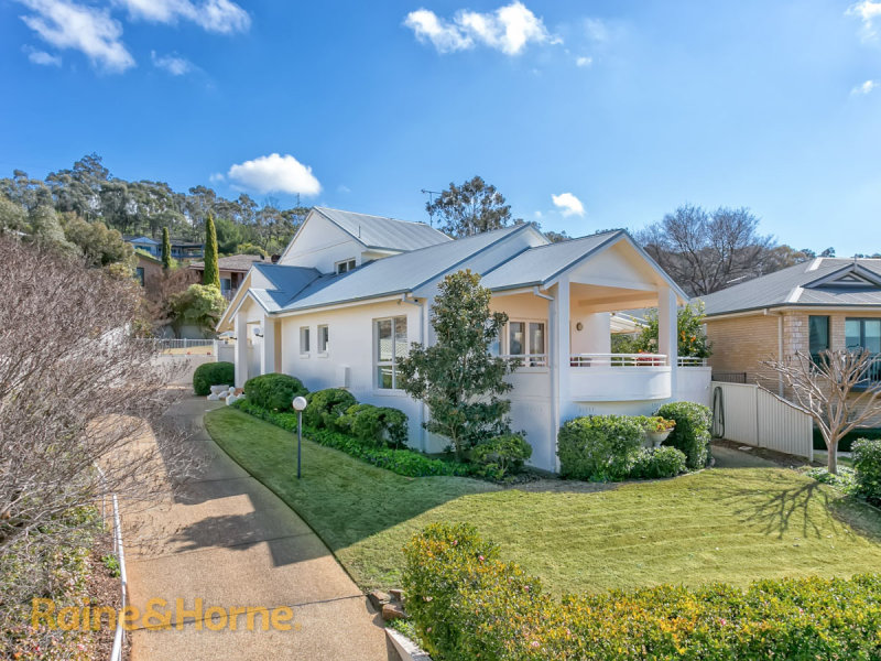 44 Amaroo Street, Kooringal, NSW 2650 Property Details