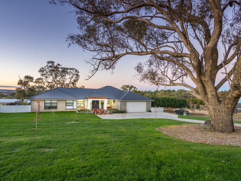 14 Connemara Drive Orange Nsw 2800 House For Sale Realestate