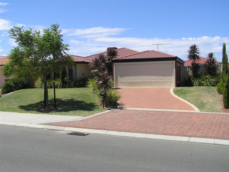 28 Cheriton Drive, Carramar, WA 6031 Property Details