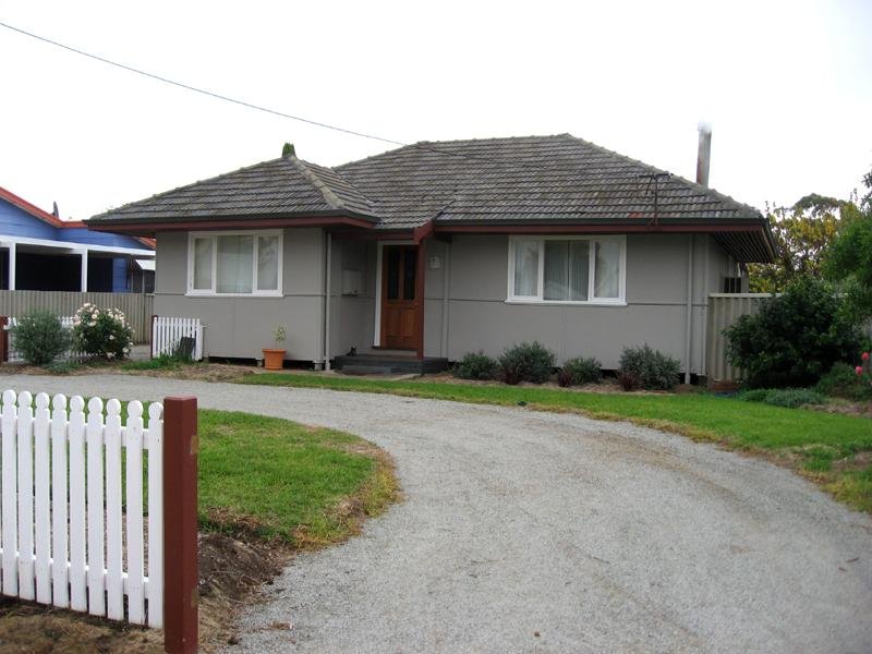 41 Street, Lake Grace, WA 6353