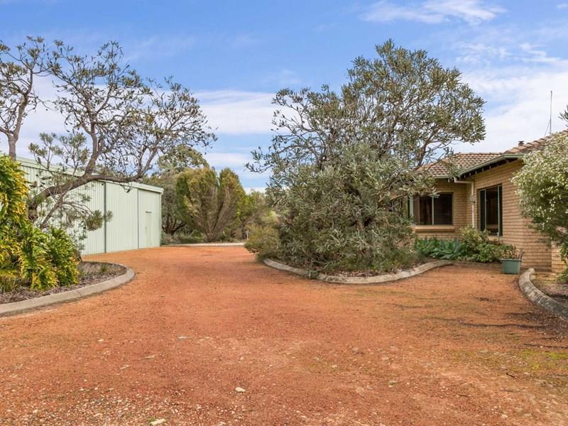 54 Oxley Road, Banjup, Wa 6164 - Realestate.com.au