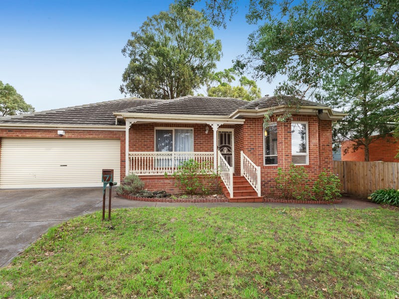7 Fernside Avenue, Briar Hill, VIC 3088