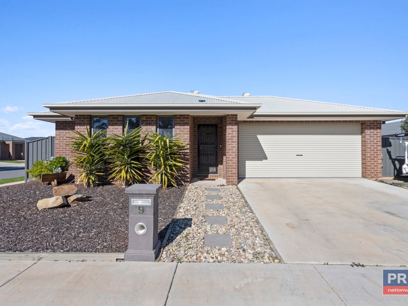 9 Ormond Drive, Marong, Vic 3515 Property Details