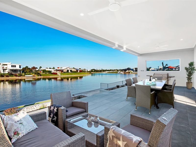 Houses for Sale in Pelican Waters, QLD 4551