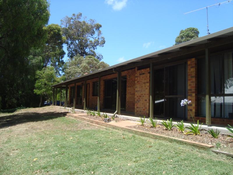 5 Stewart Street, Margaret River, WA 6285