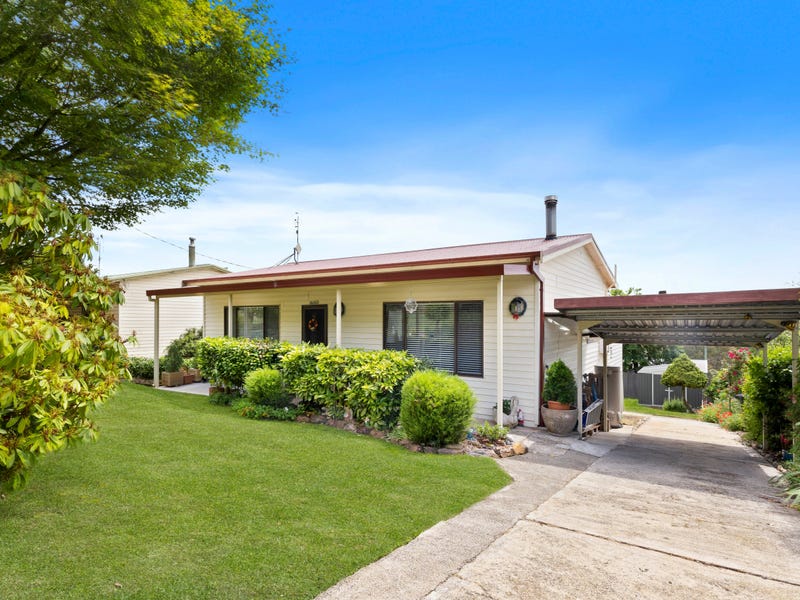 17 Jenolan Street, Oberon, NSW 2787 Property Details