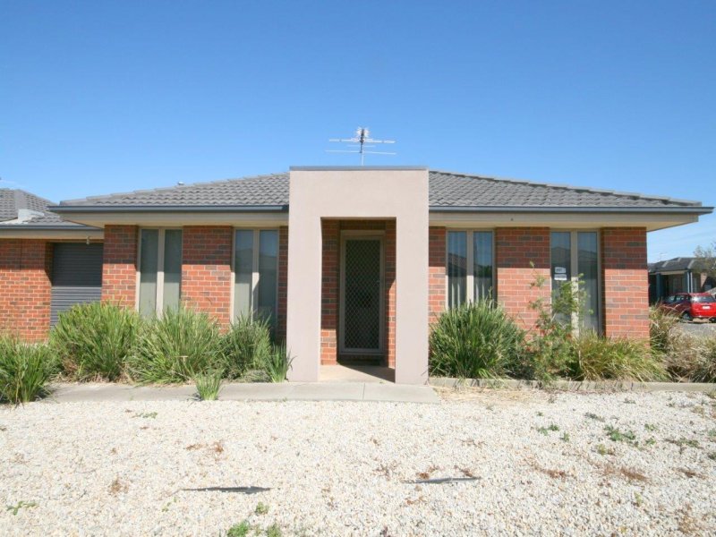 1/11 Yale Court, Truganina, Vic 3029 Property Details