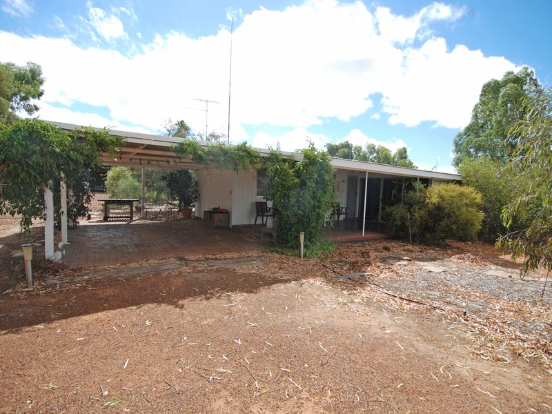 23 Central Avenue, Wickepin, WA 6370