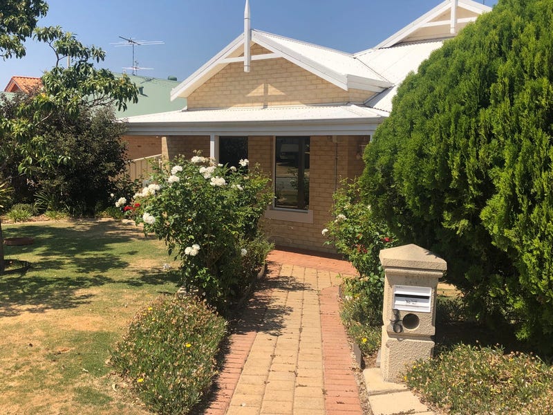 36 Mariners Cove Drive, Dudley Park, WA 6210