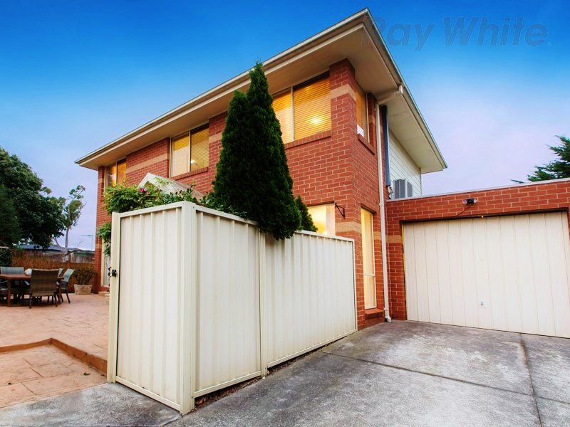7/114 Warren Road, Mordialloc, Vic 3195 Property Details
