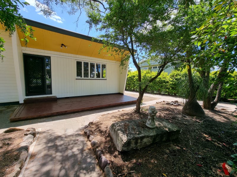 42 Mitchell Street, Monto, QLD 4630