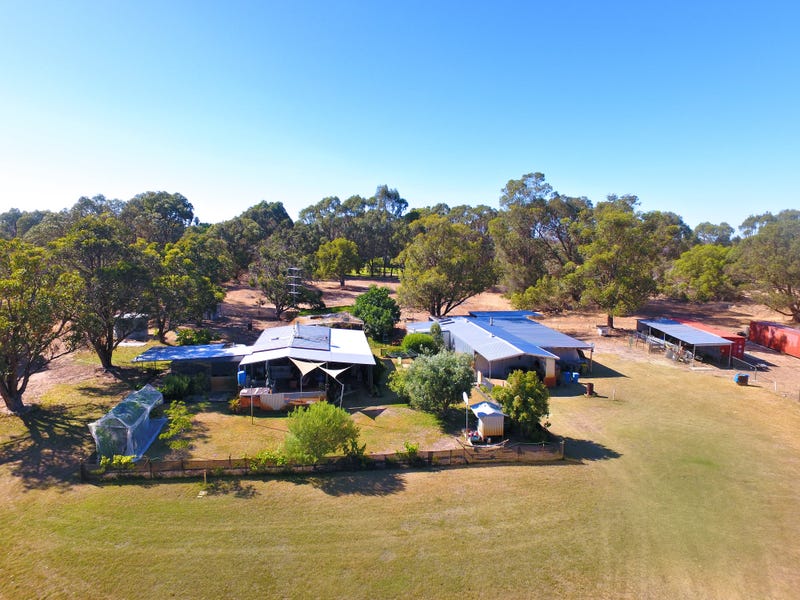 4 Haub Road, Lake Clifton, WA 6215