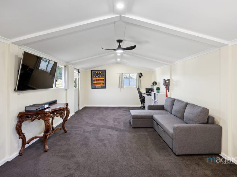 7 Denby Close, Christie Downs, SA 5164 - realestate.com.au