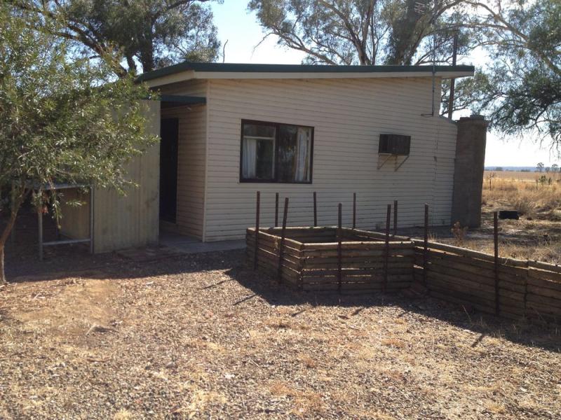 333 HIbernia Street, Stockinbingal, NSW 2725 Property Details