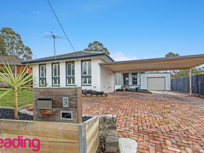 3 Hood Crescent, Sunbury, Vic 3429 Property Details