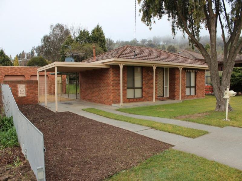 665 Pearsall St, Lavington, NSW 2641 Property Details