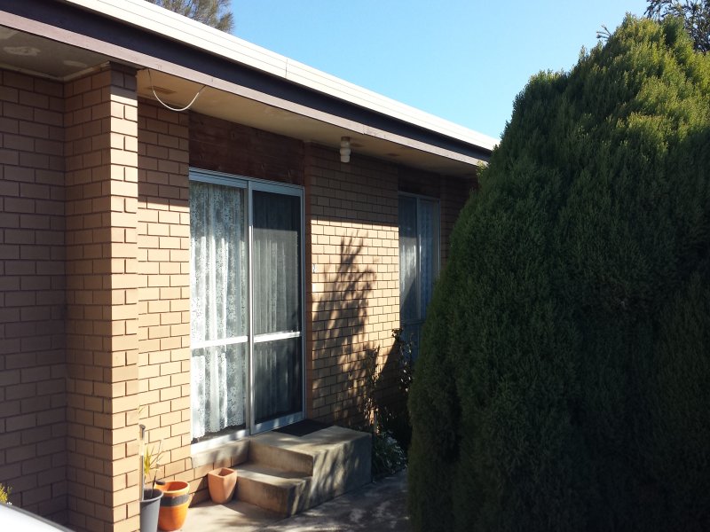 2/7 Darnum Street, Drouin, VIC 3818