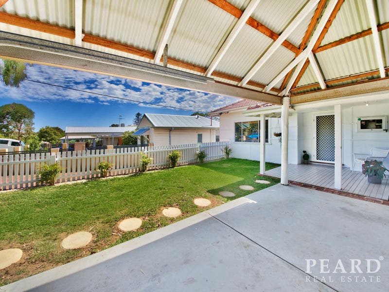 222 Alice Street, Doubleview, WA 6018 Property Details