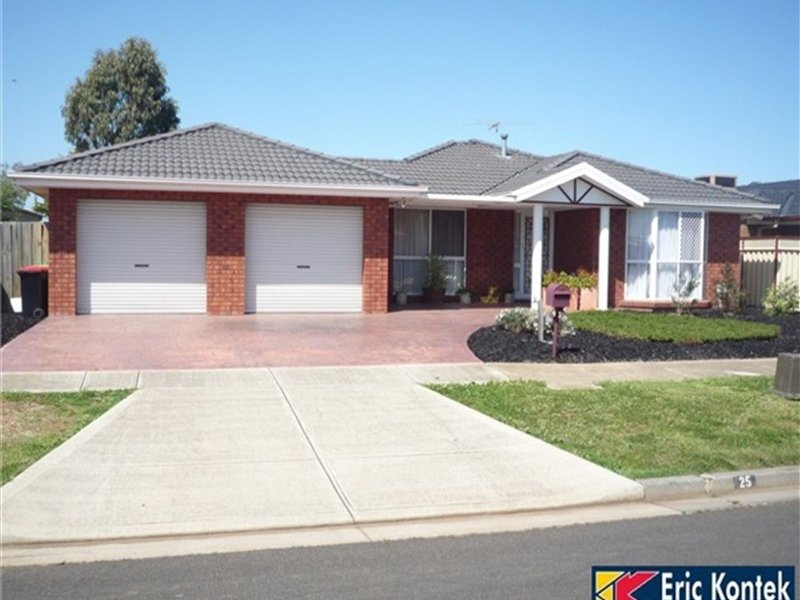 25 Dunvegan Drive, Kurunjang, Vic 3337 Property Details