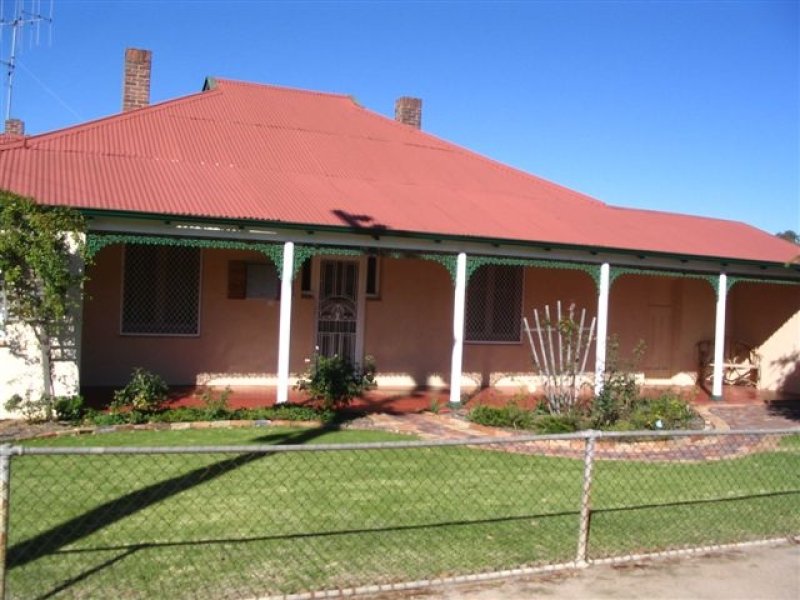 1 Bokarup Street, Katanning, WA 6317 Property Details