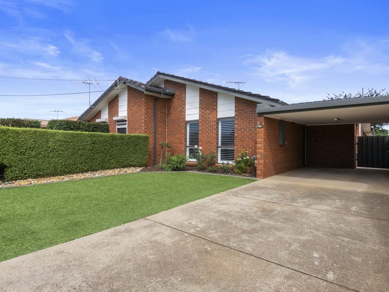 1/122 Tower Road, Werribee, Vic 3030 Property Details
