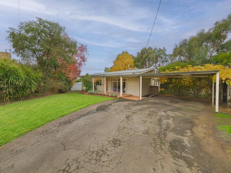 10 Dimora Avenue, Camperdown, Vic 3260 Property Details