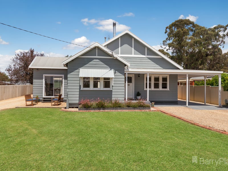 18 Hawdon Street, Broadford, Vic 3658 Property Details