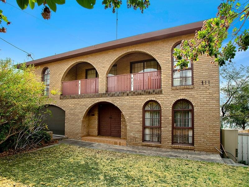 81 Outlook Drive, Glenroy, VIC 3046