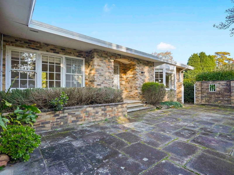 187 Burns Road, Turramurra, NSW 2074 Property Details