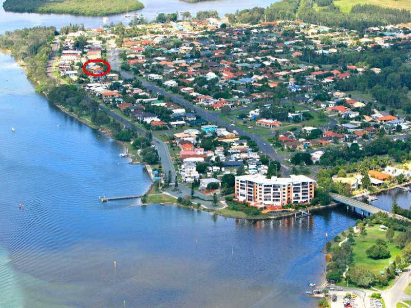 2/63 Anning Avenue, Golden Beach, QLD 4551