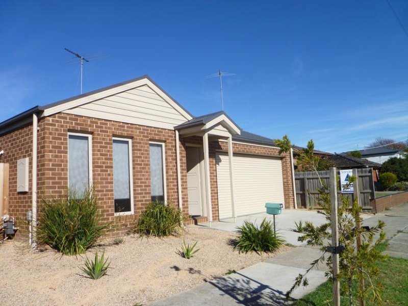 1 Peter Street, Grovedale, VIC 3216