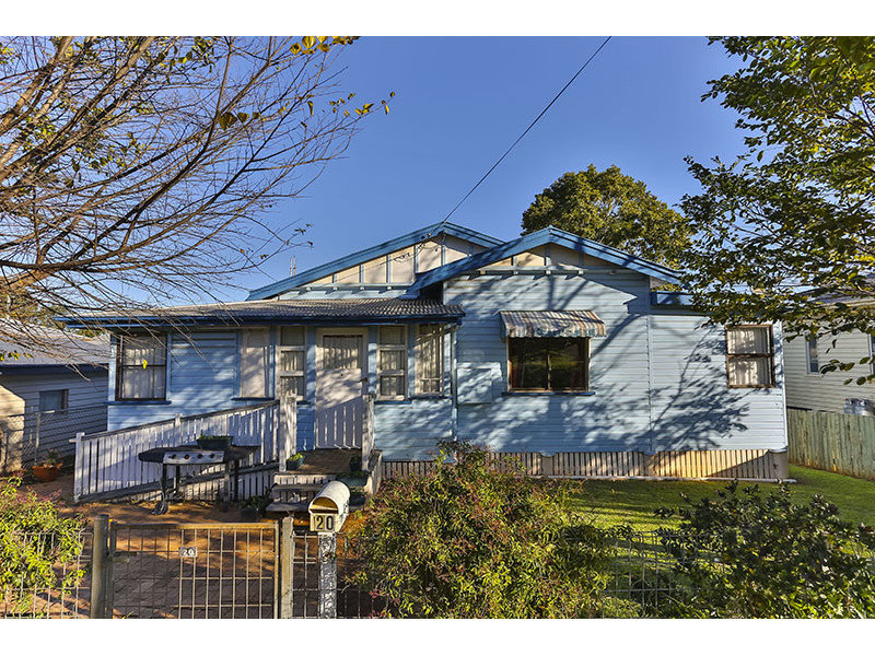 20 Isaac Street, North Toowoomba, QLD 4350