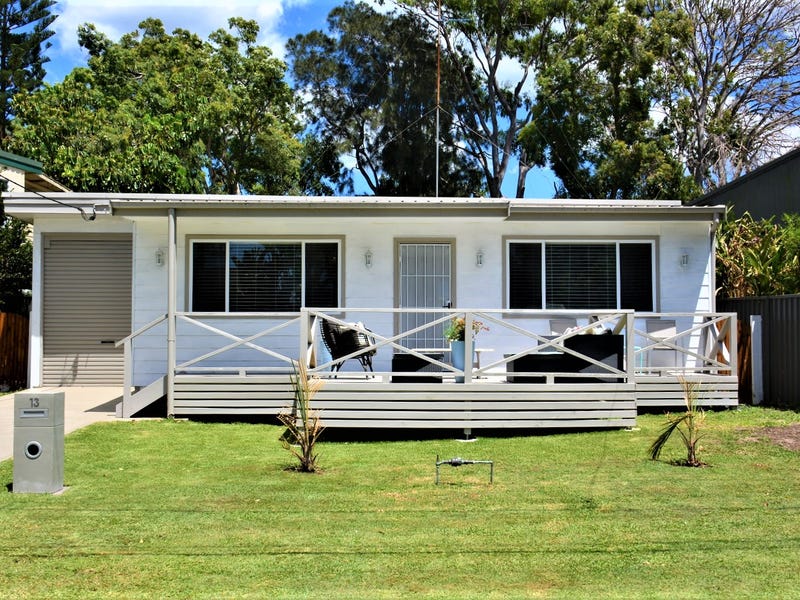 13 Bambara Avenue, Summerland Point, NSW 2259