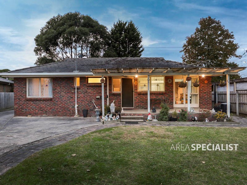 27 Mcmahons Road, Ferntree Gully, Vic 3156