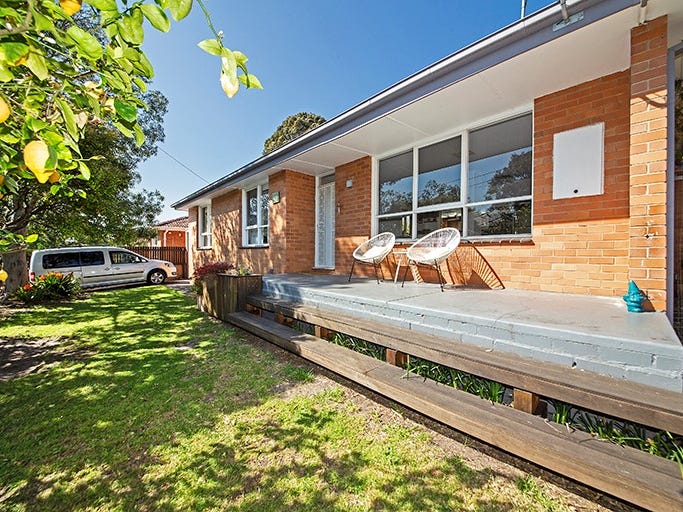 1/134 Linacre Road, Hampton, VIC 3188