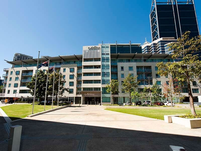 6/33 Mounts Bay Road, Perth, WA 6000 Property Details