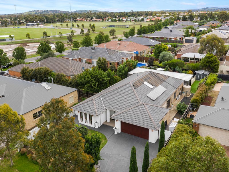3 Highgrove Drive, Sunbury, VIC 3429
