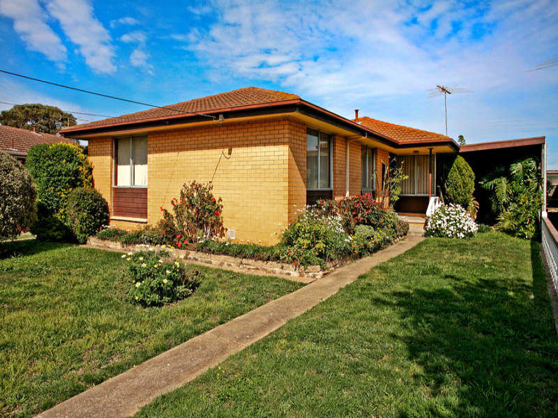 3 Lunik Court, Whittington, Vic 3219 Property Details