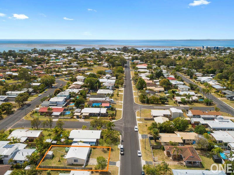 33 William Street, Urangan, Qld 4655 - Property Details