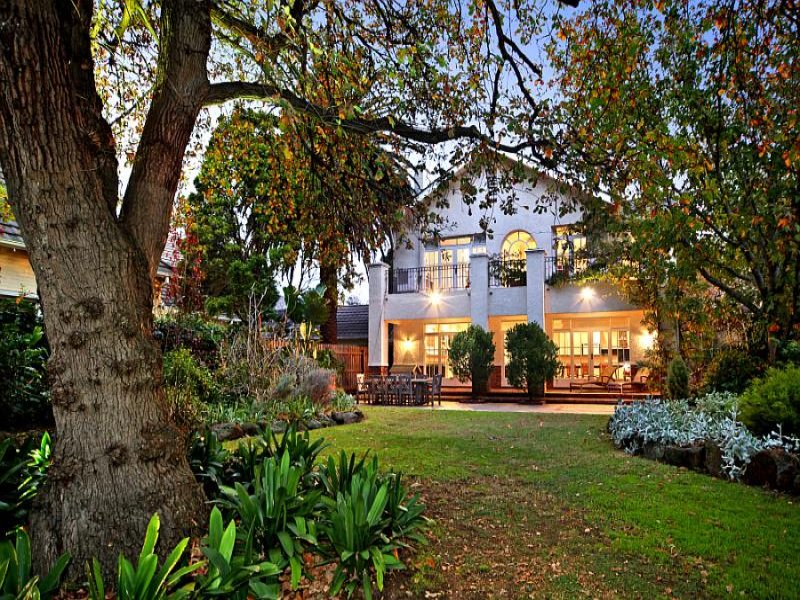 2 Chatsworth Avenue, Brighton, VIC 3186