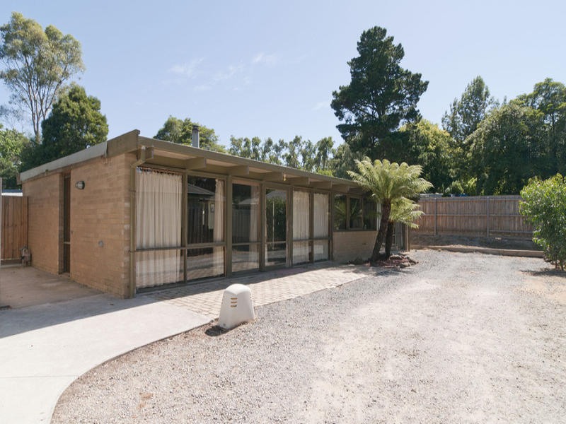 2/16 Wedderburn Cres, Mount Evelyn, VIC 3796