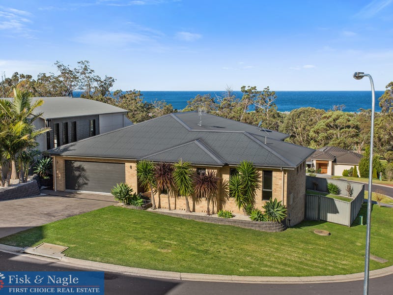 22 The Peninsula, Tura Beach, NSW 2548