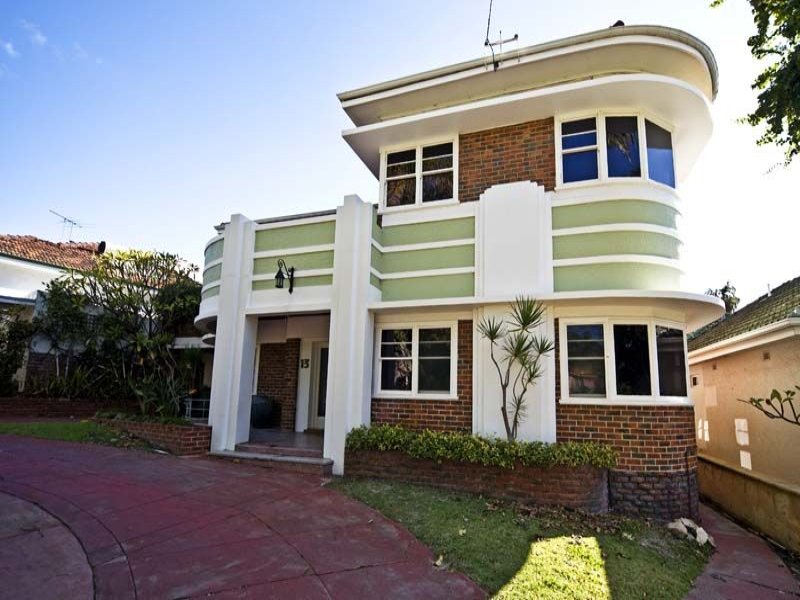 13 Melrose Cres, Menora, WA 6050