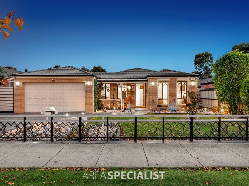 7 Brookland Greens Boulevard, Cranbourne, Vic 3977 House for Sale