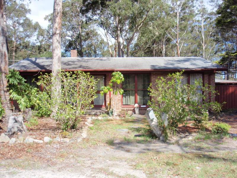 20 Christiansen Avenue, Old Erowal Bay, NSW 2540