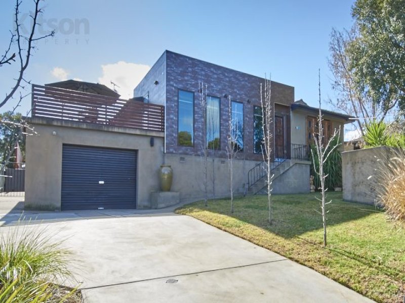 123 Red Hill Road, Tolland, NSW 2650 Property Details