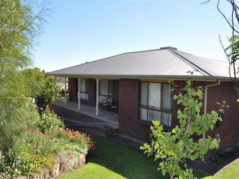 16 Hassett Street, Tumut, NSW 2720